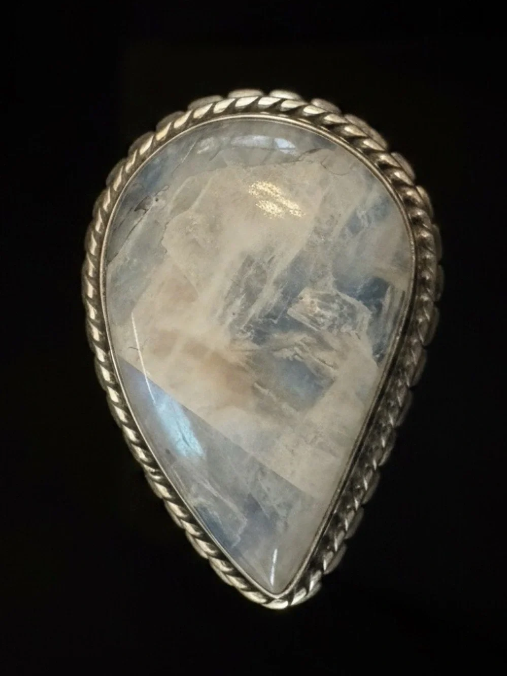 Sterling Silver Teardrop Moonstone Ring -‎ White